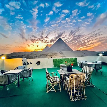 New Asia Pyramids View Kafret el-Gabal Exterior foto
